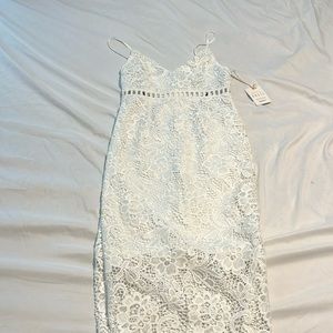 New Small White Lace Women’s Dress
